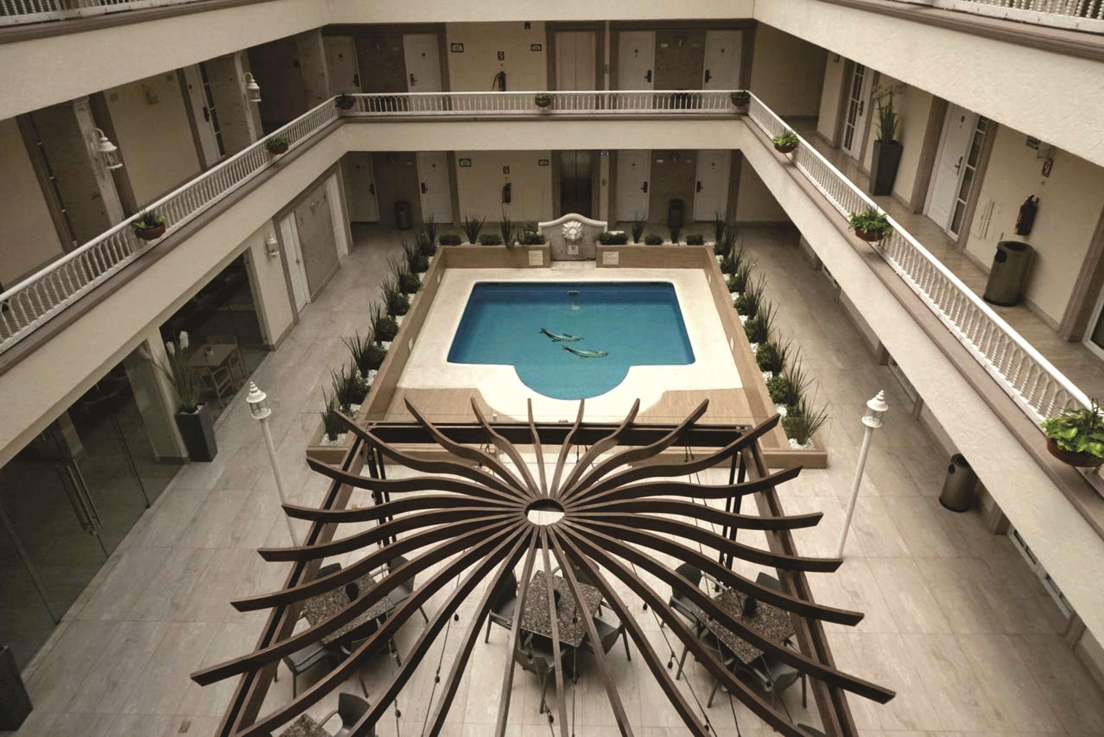 Best Western Plus Monterrey Colon المظهر الخارجي الصورة