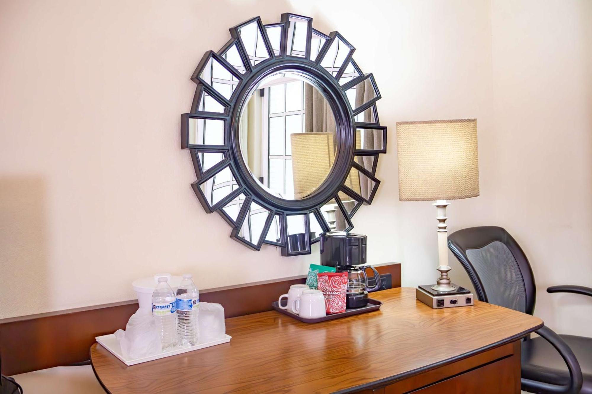 Best Western Plus Monterrey Colon المظهر الخارجي الصورة