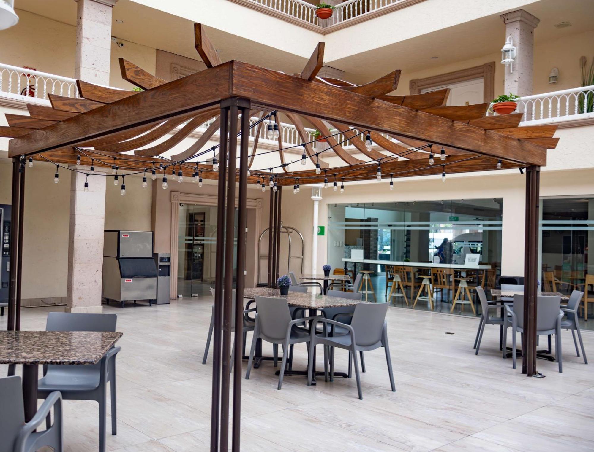 Best Western Plus Monterrey Colon المظهر الخارجي الصورة